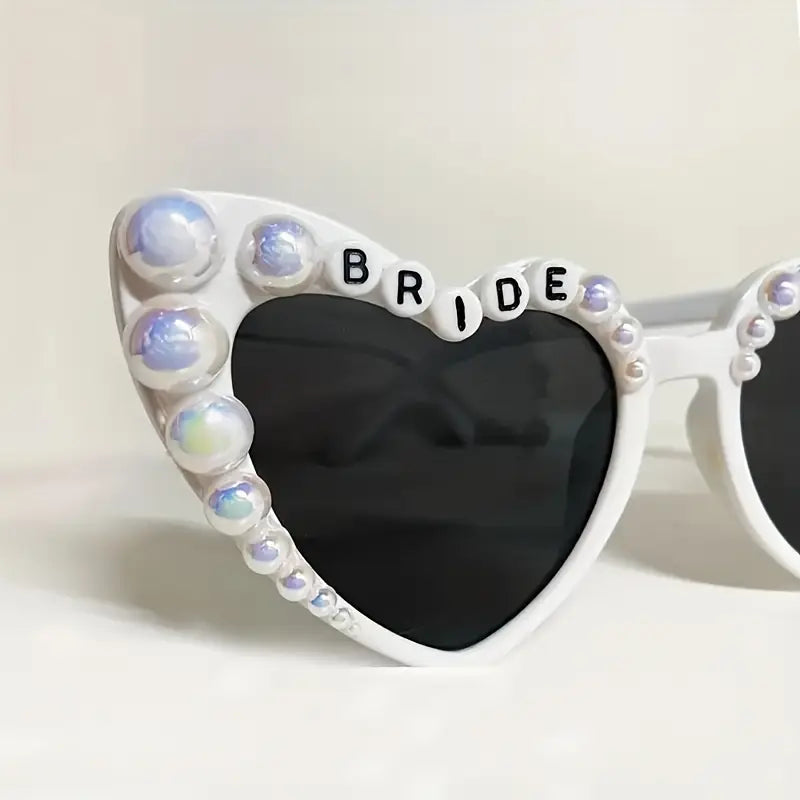 "Bride To Be" Pearl Heart Shaped Fashion Party Glasses Pearl Detail