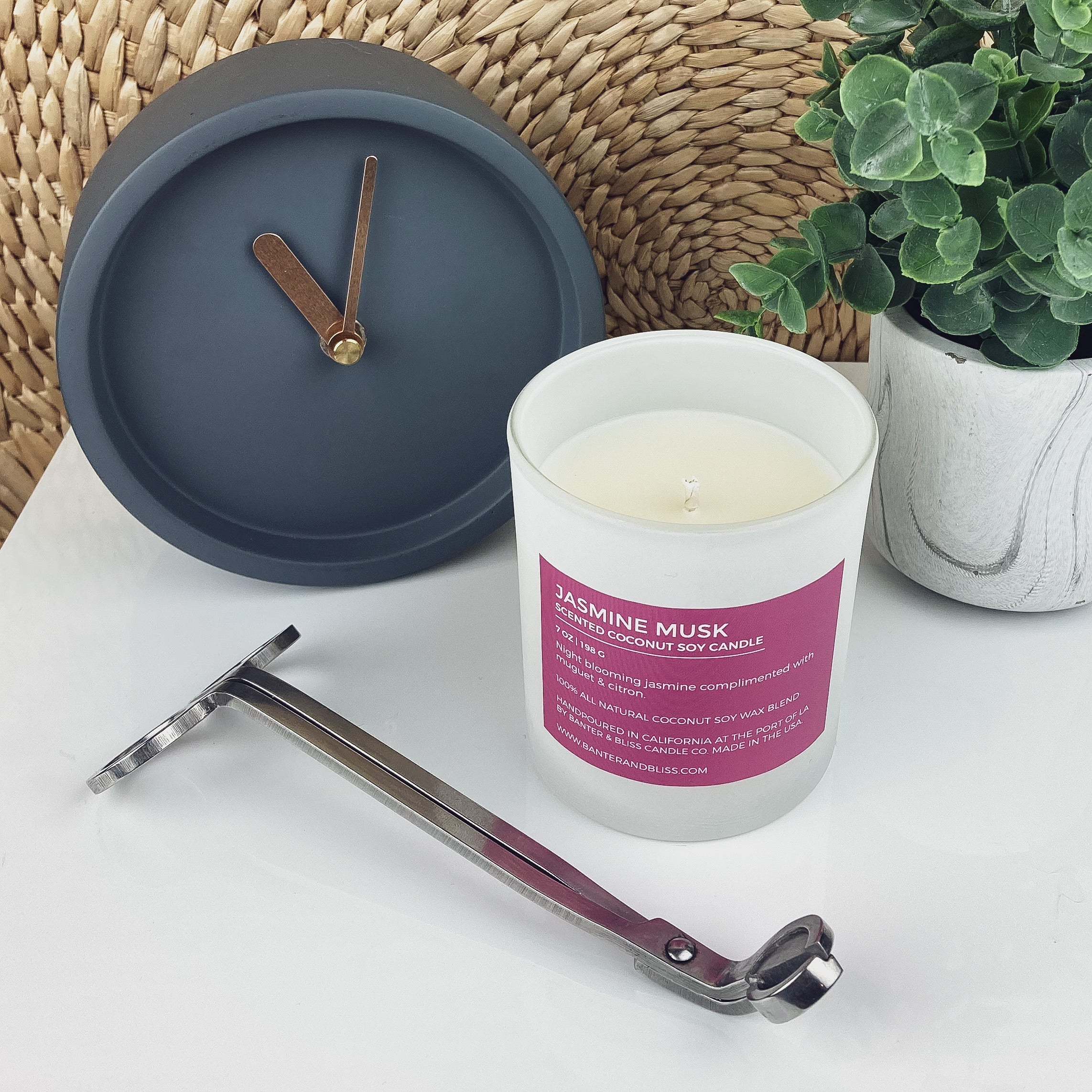 Jasmine Musk Scented Candle (7 oz. | 198 g)