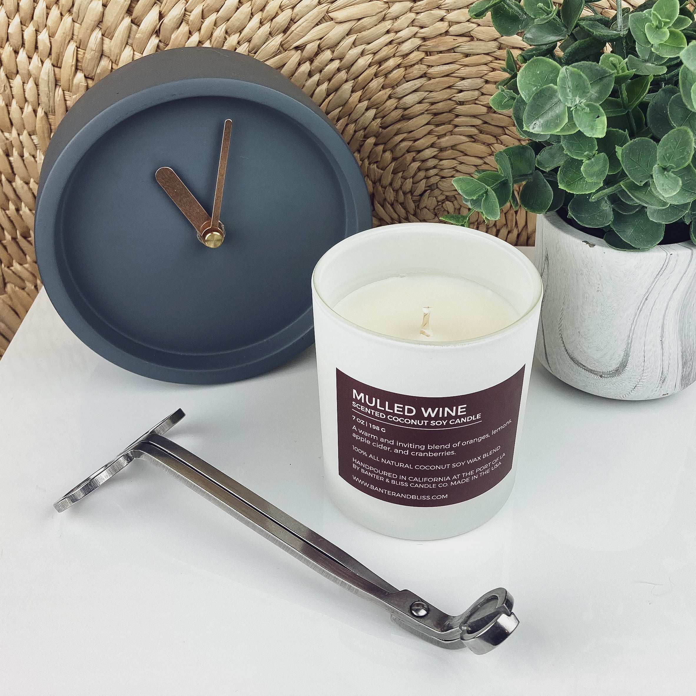 Mulled Wine. 7 oz. Scented Coconut Soy Candle.