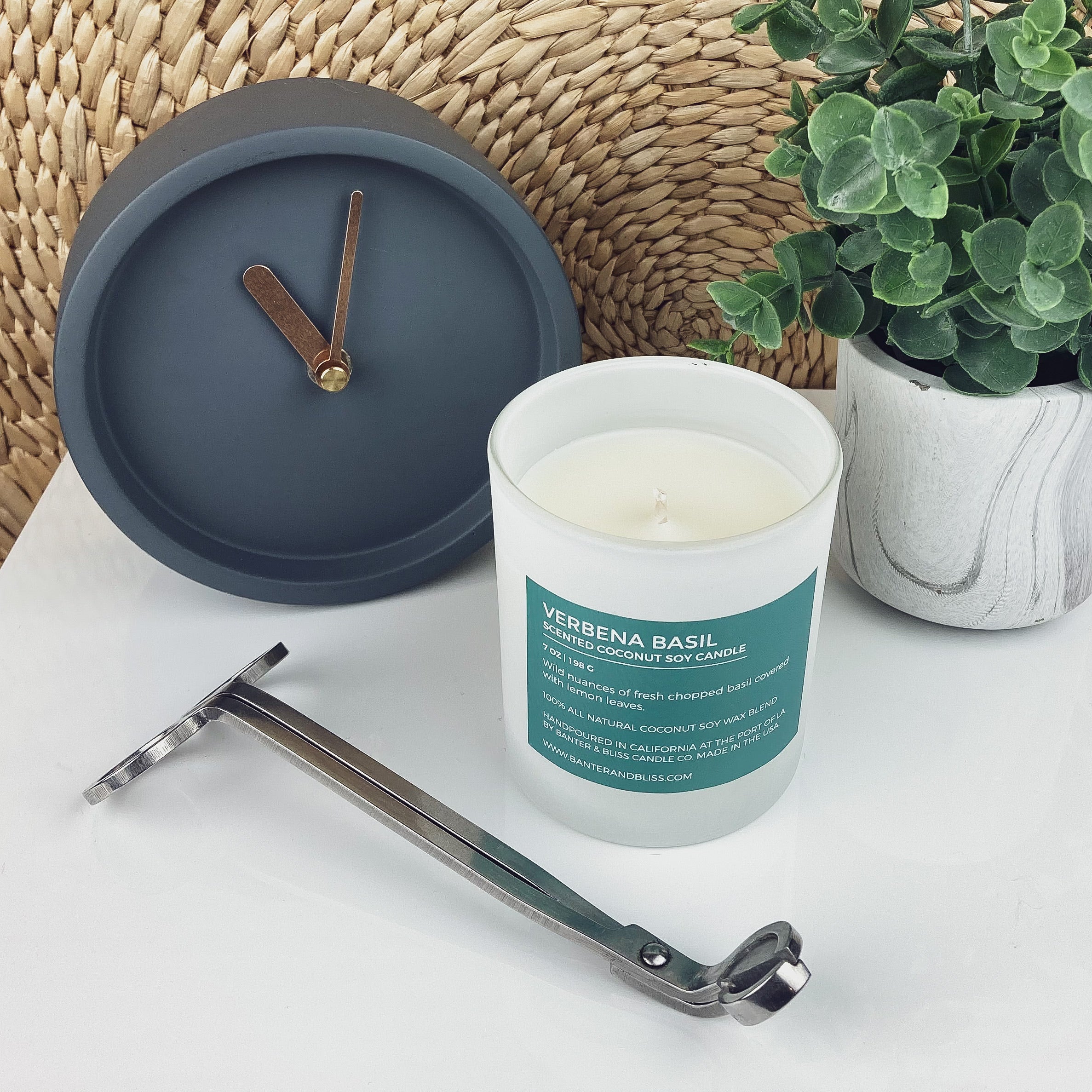 Verbena Basil Scented Candle (7 oz. | 198 g)